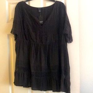 Brand new woman’s plus size peasant style blouse